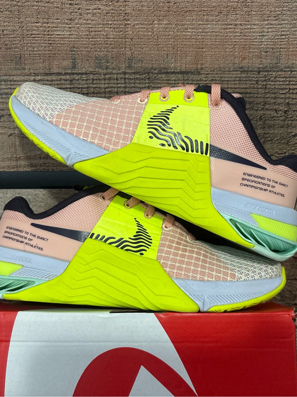 Nike Metcons W7 Pink, Neon Yellow And Gray Performance Training Shoes